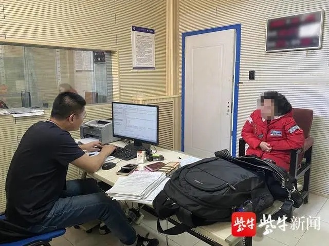 精心找漏洞购买航班延误险，获赔300余万元